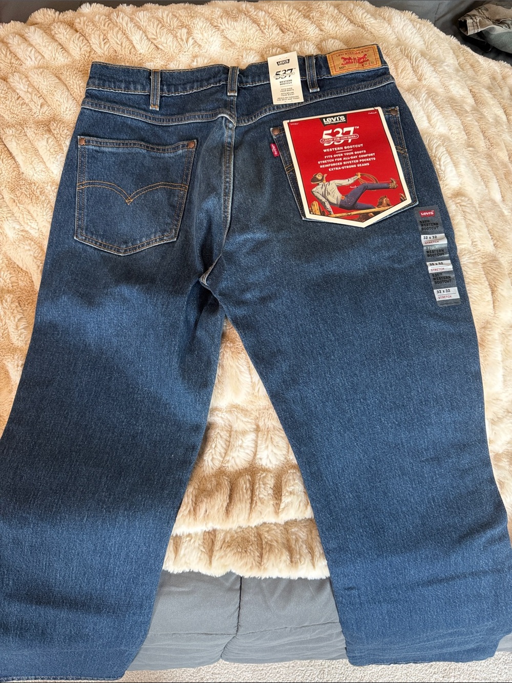 NWT! Levi's Men's Western Bootcut Jeans in Dark Blue Denim